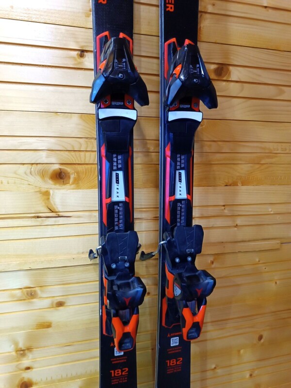 LYŽE ATOMIC REDSTER G7 182CM